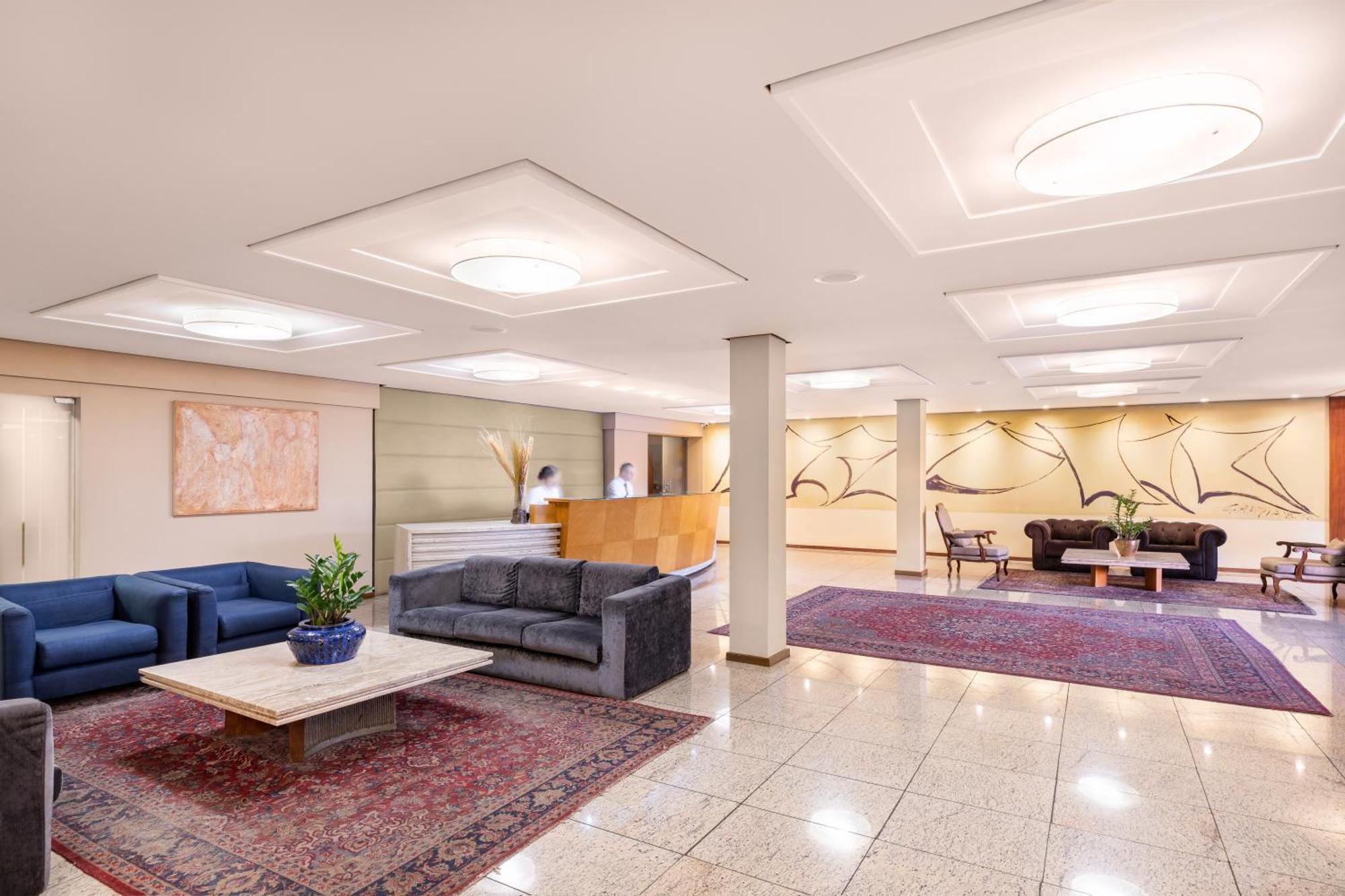 Hotel Crystal Лондрина Экстерьер фото