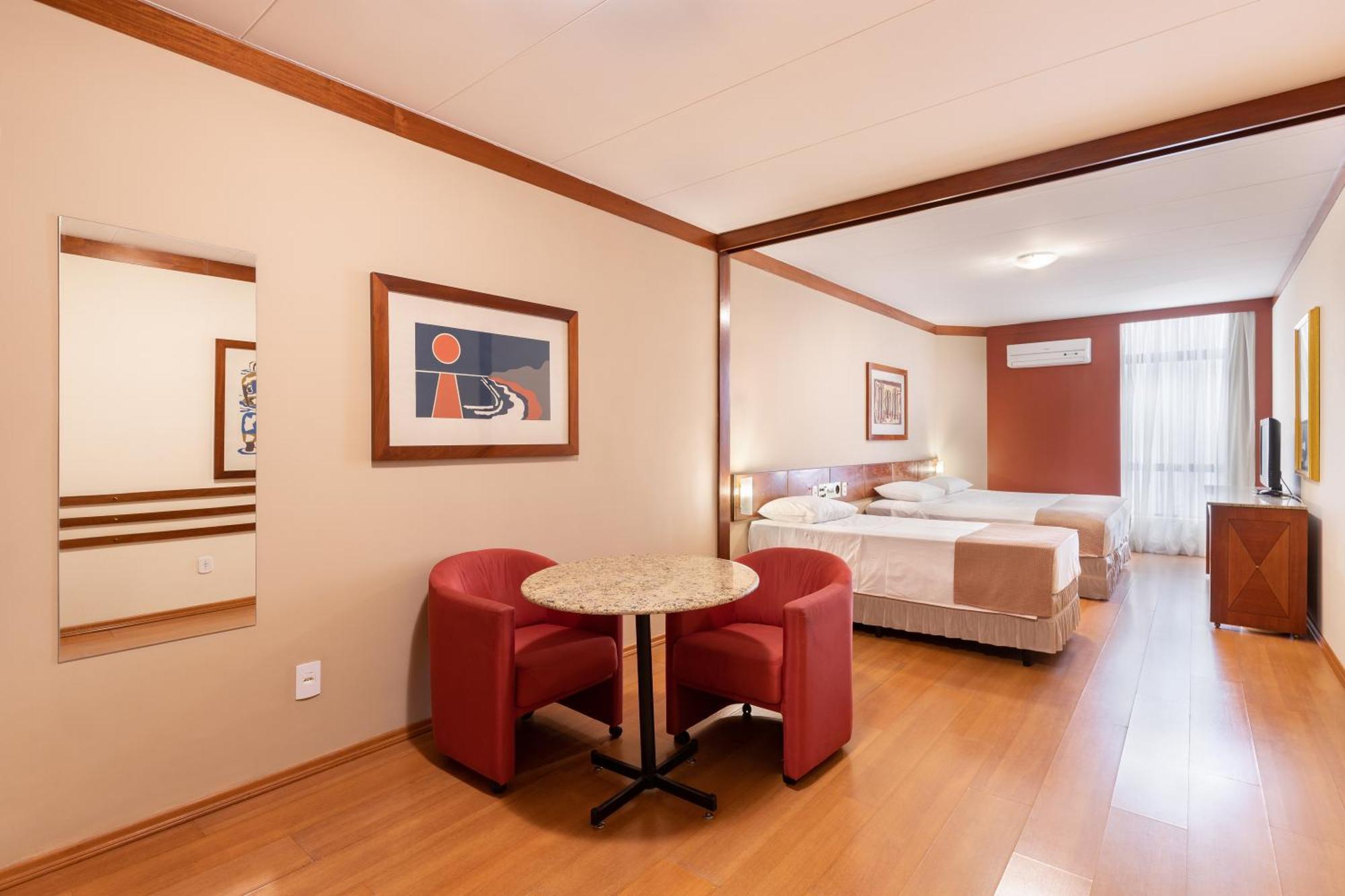 Hotel Crystal Лондрина Экстерьер фото