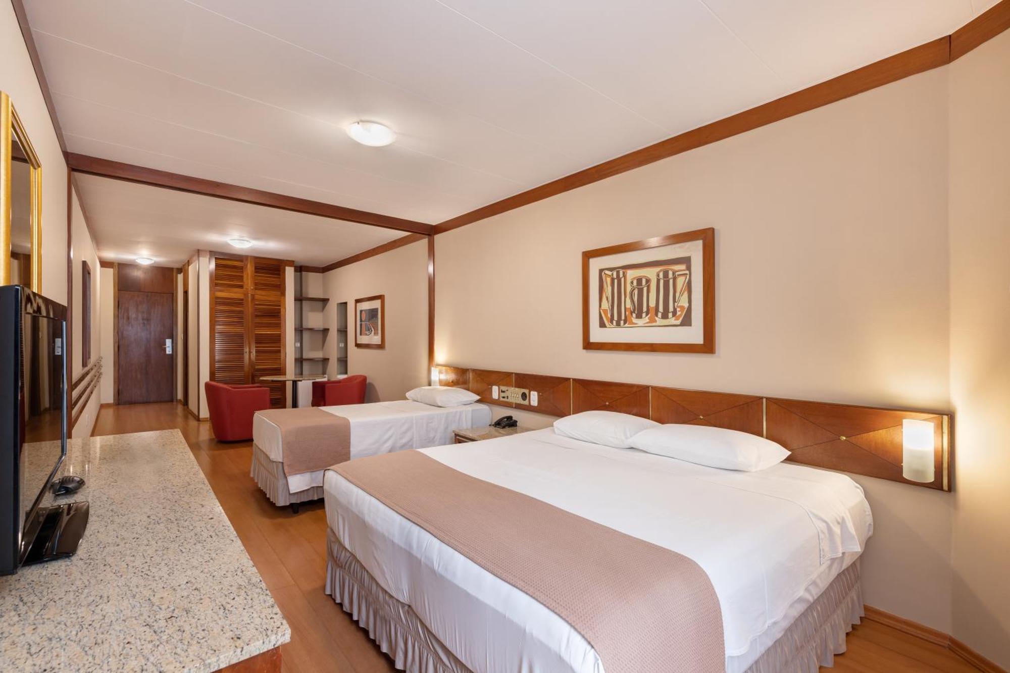 Hotel Crystal Лондрина Экстерьер фото